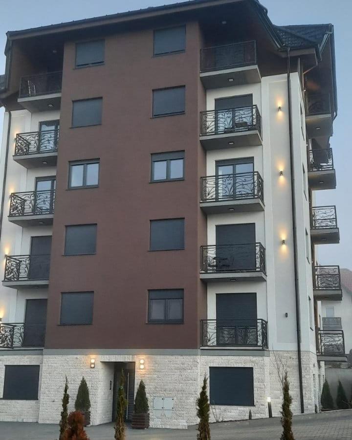 Apartman S ズラティボール エクステリア 写真